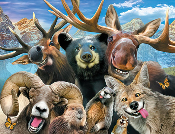 Leanin' Tree Animal Wildlife Selfie Note Card Set (Pack of 6)